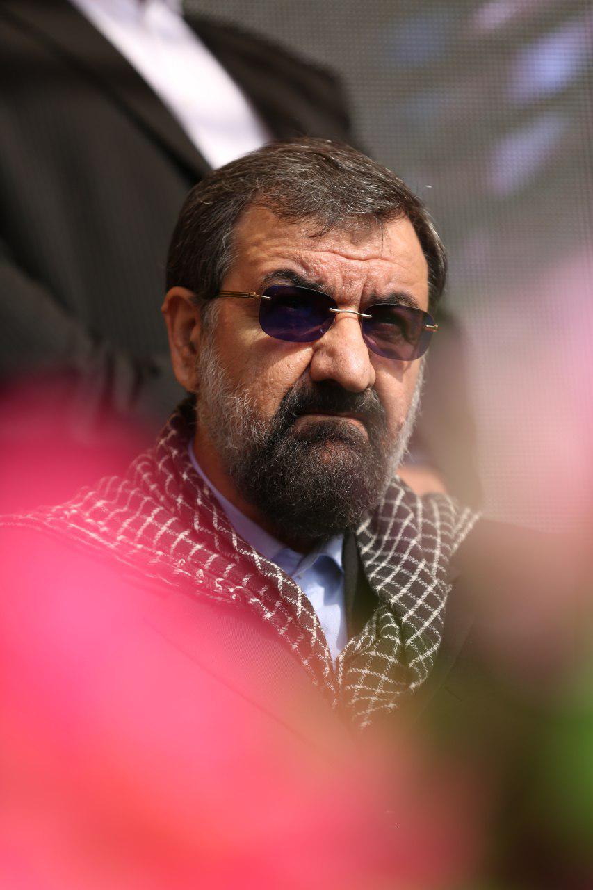 دبیر شورای عالی امنیت ملی: اگر محاصره ادامه پیدا کند، صد درصد به منافع آمریکا حمله می&zwnj;کنیم