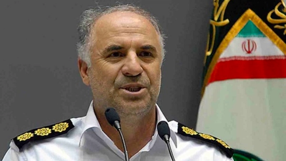 رییس پیشین پلیس راهور: اتوبوسهای ما درجا شعلهور میشوند و سرنشینان زنده زنده میسوزند