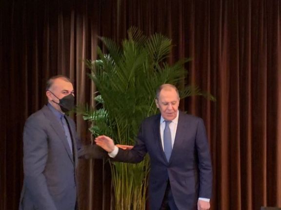 Iranian Foreign Minister Hossein Amir-Abdollahian (left) and Russian Foreign Minister Sergey Lavrov