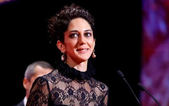 Actress Who Won At Cannes Says Her Heart Is With People Of Iran