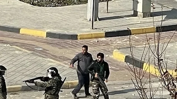 11 مقررا أمميا: السلطات الإيرانية تمارس "القمع العنيف" ضد الاحتجاجات والمجتمع المدني