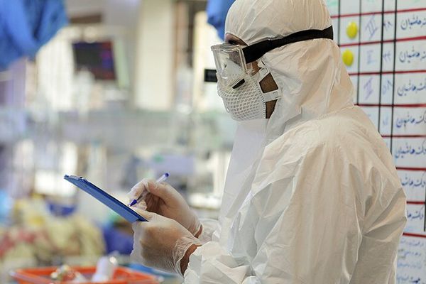 زيادة وفيات كورونا في إيران 40 % خلال أسبوع.. وحظر تقديم الخدمات لغير الملقحين