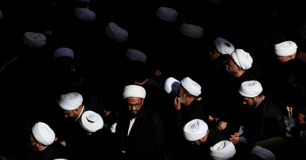 Iran uses Khamenei funeral in Iraq to claim regional reach