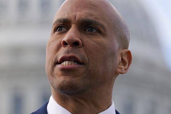 Democratic Senator says Iran remains Mideast peace spoiler