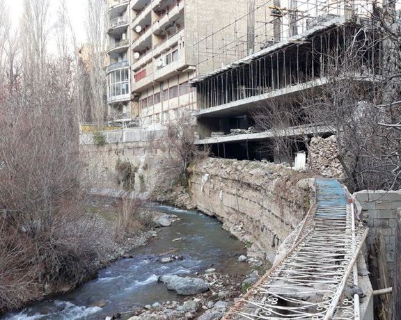 استانداری تهران از اقدام برای مقابله با «رودخانهخواری» در این استان خبر داد