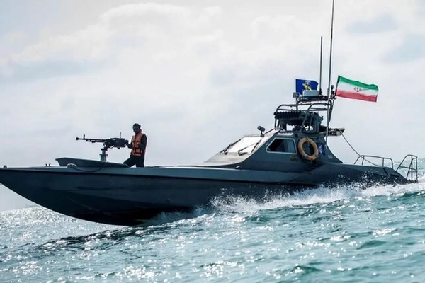 شرکت امنیت دریایی امبری: احتمالا جمهوری اسلامی توقیف نفتکش از سوی آمریکا را تلافی کند