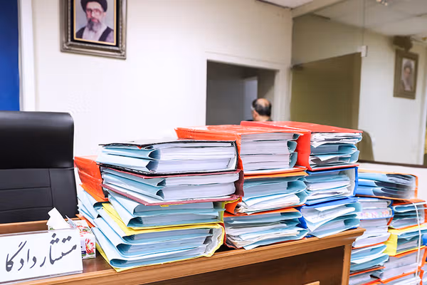 دادگاه کیفری کهگیلویه ۵ متهم سیاسی را به حبس محکوم کرد