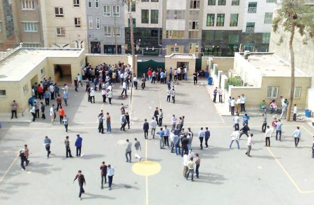 مسؤول إيراني: 3 مدارس فقط حاصلة على شهادة السلامة من أصل 6420 مدرسة في طهران