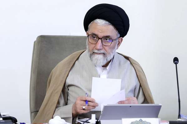 خطیب، وزیر اطلاعات: دشمن تلاش میکند خامنهای را هدف قرار دهد