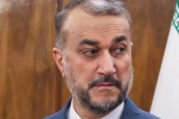 وزير الخارجية الإيراني: طهران ليس لديها "وكلاء" في المنطقة.. وإسرائيل "وكيلة" واشنطن