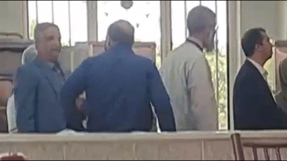 شوراهای صنفی دانشجویان خبر داد؛ ورود نیروهای حراست به سلف خوابگاه دختران برای تذکر حجاب