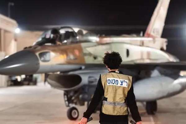 تقرير أميركي: تدمير منظومات الدفاع الجوي الإيراني "اس-300" خلال الهجوم الإسرائيلي