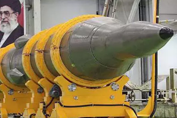 دانبیکن، قانونگذار جمهوریخواه: دولت بایدن باید فشارها بر تهران را افزایش دهد