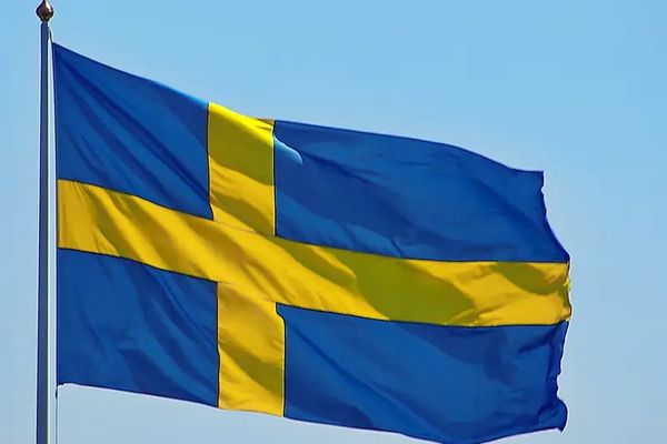 السويد لـ "إيران إنترناشيونال": ارتباط طهران بالشبكات الإجرامية في بلادنا أمر مقلق