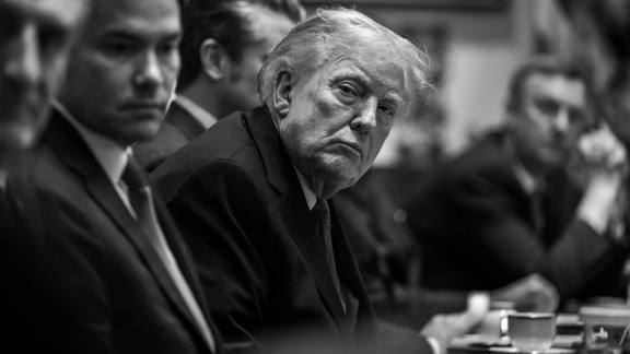 President Donald Trump holds a cabinet meeting, Thursday, January 29, 2026, in the Cabinet Room. (Official White House Photo by Molly Riley)
