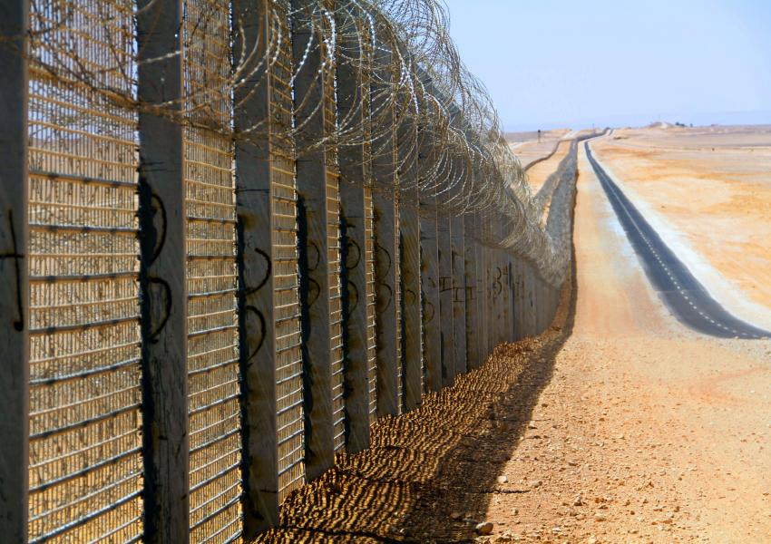 توافقات اولیه بر سر آتش‌بس میان اسرائیل و حزب‌الله هم‌زمان با ادامه تنش در مرز لبنان