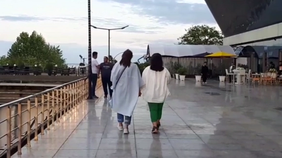 خبرگزاری صداوسیما: ۹ دختر در قم به اتهام ساماندهی کشف حجاب بازداشت شدند