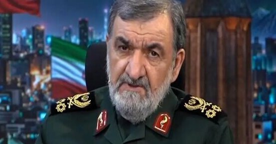 أمين “الأمن القومي” الإيراني،: طهران تعلن منطقة محظورة جديدة في المياه الخليجية أمين “الأمن القومي” الإيراني،: طهران تعلن منطقة محظورة جديدة في المياه الخليجية