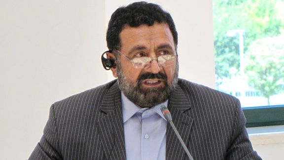 دبیرکل مجمع شیعهشناسی: سلبریتیها دنبال ترویج سگبازی و حمایت از همجنسگراییاند