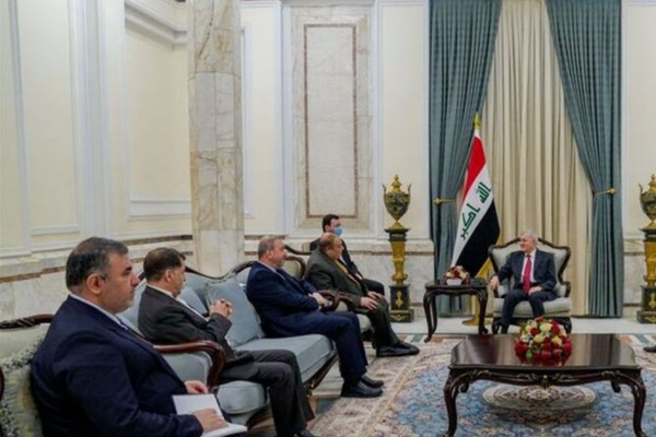 خاص لـ"إيران إنترناشيونال": تشدد البنك التجاري العراقي مع طلبات إيران بشأن الأموال المجمدة