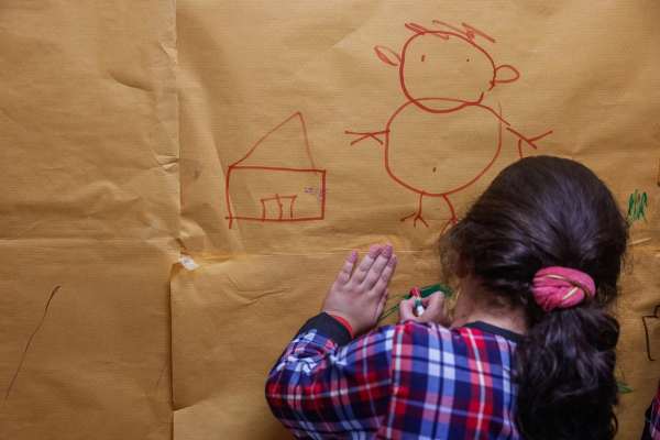 حدود ۴ هزار کودک مبتلا به اوتیسم در ایران بهدلیل مشکلات مالی درمان را رها کردهاند