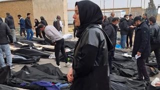 فشار جمهوری اسلامی بر خانوادههای معترضان کشتهشده: «حق تیر» را بده