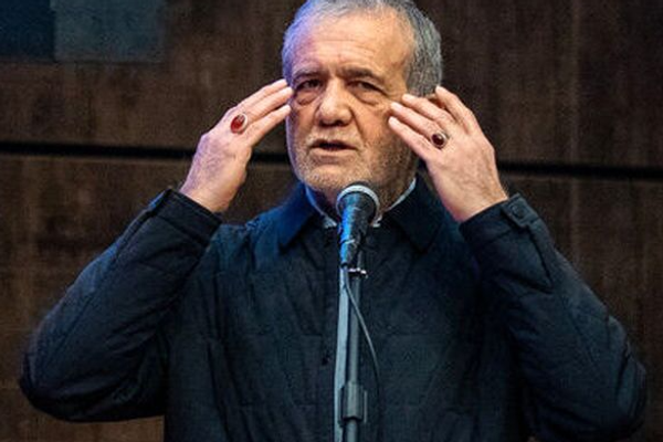 مسؤول بالحرس الثوري الإيراني: أخطاء بزشكيان اللفظية تتزايد مما يضر بالأمن القومي