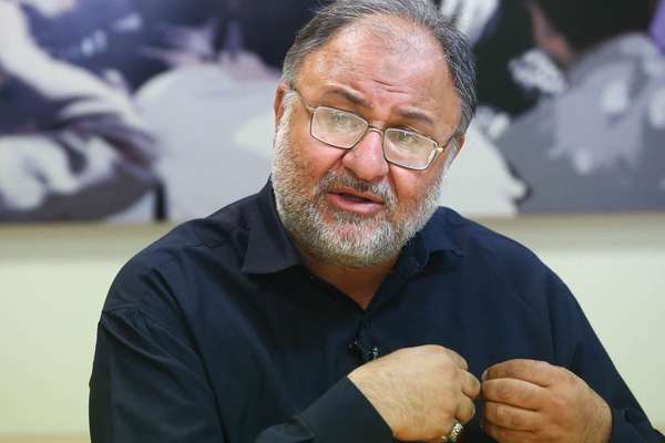 استاد حامی حکومت در دانشگاه: جمهوری اسلامی باید بهطور کامل از انپیتی خارج شود