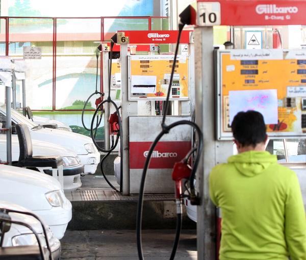 حصري: الحكومة الإيرانية تعتزم طرح البنزين بثلاثة أسعار في الصيف وتأهب أمني خشية الاحتجاجات