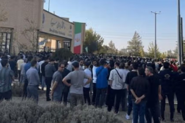 خبرنامه امیرکبیر: برخی دانشجویان معترض به آزار دانشجویان عراقی در همدان بازداشت شدند