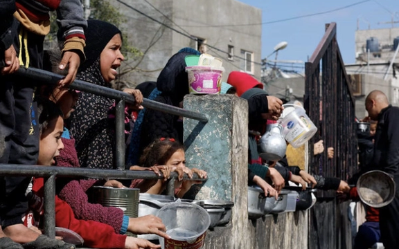 واکنشهای جهانی به اعلام رسمی «قحطی در غزه» ادامه دارد؛ از «جنایت جنگی» تا انکار بحران