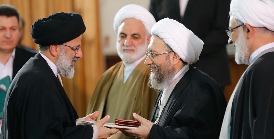 اختصاصی؛ امتناع قوه قضاییه از انتقال حساب‌های خود به بانک مرکزی