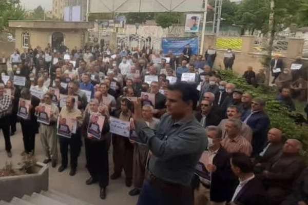 Iranian Teachers Beaten And Arrested During Labor Day Protests