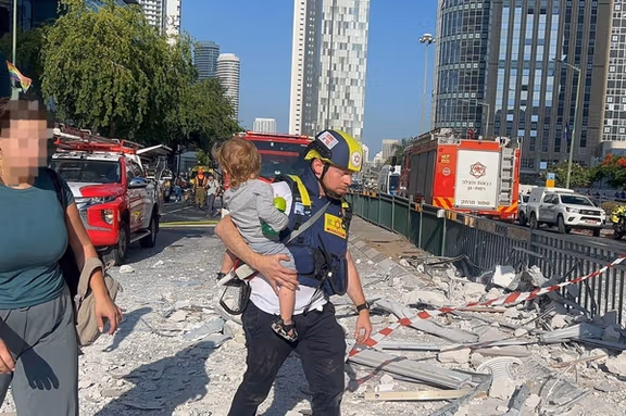 حمله موشکی جمهوری اسلامی به یک بیمارستان واکنشهای تند مقامهای اسرائیلی را برانگیخت