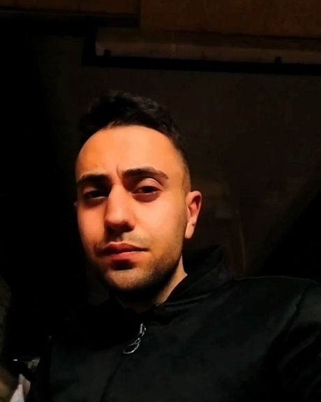 رضا زارعکار، شهروند معترض ساکن کرج، با سه اتهام، در مجموع به ۵ سال و یکماه حبس محکوم شد