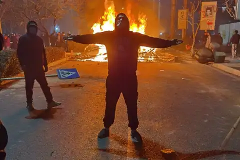 استفاده از مساجد و آمبولانسها برای سرکوب معترضان انقلاب ملی در کرج