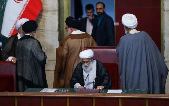 استان فارس پنج کرسی برای مجلس خبرگان دارد اما فقط ۴ نفر تایید صلاحیت شدند