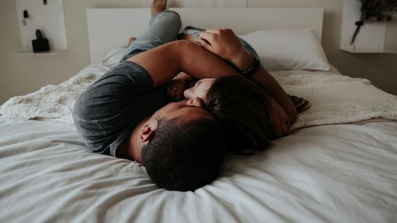 نتایج یک تحقیق: سکس کیفیت خواب و آمادگی صبح را افزایش میدهد