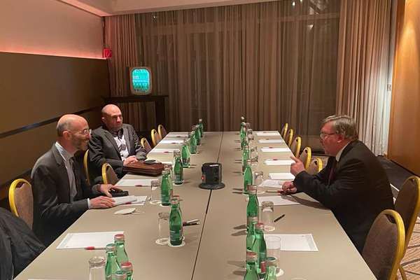 Iran Foreign Minister: Two Issues Block Renewed Nuclear Deal