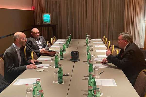 Debate Continues In Iran Over Russia's Role In Nuclear Talks