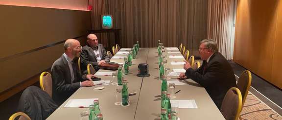 Russian cheif negotiator Mikhail Ulyanov (R) and US representative Robert Malley in Vienna on December 15.
