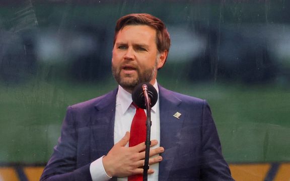 جيه دي فانس: ترامب قد يتخذ خطوات إضافية لإنهاء تخصيب إيران لليورانيوم