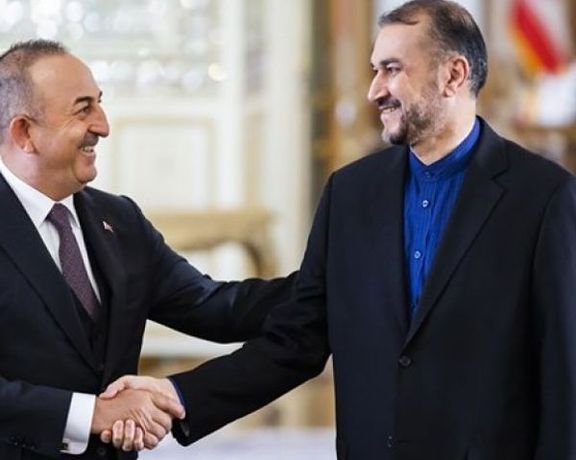 Iranian FM Amir-Abdollahian with his Turkish counterpart on Jan. 17, 2023