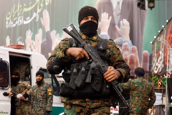 ارتش اسرائیل: حمله به ایستهای بازرسی و نیروهای بسیج ادامه خواهد داشت