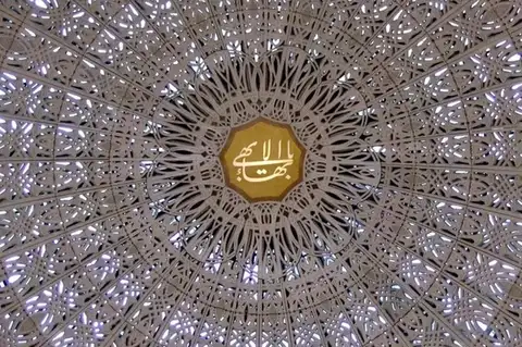 ۱۲ شهروند بهائی در ساری به حبس و محرومیت از حقوق اجتماعی محکوم شدند
