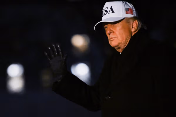 Trump warns of ‘far worse’ strike as US armada heads toward Iran