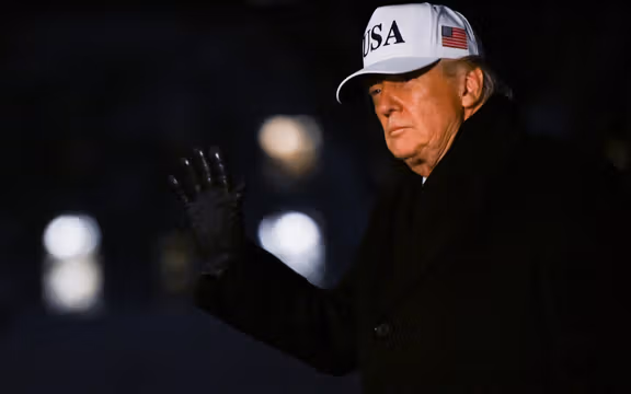 Trump warns of ‘far worse’ strike as US armada heads toward Iran