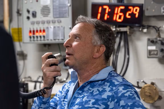 واشینگتن پیش از بازدید ویتکاف از ناو «آبراهام لینکلن» تهران را در جریان گذاشت