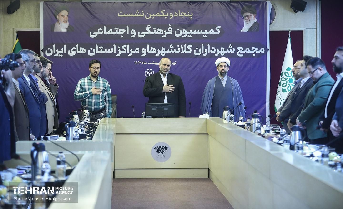 مخالفت مجلس با انتخاب شهرداران به رای مستقیم مردم به دلایل «امنیتی و مالی» 