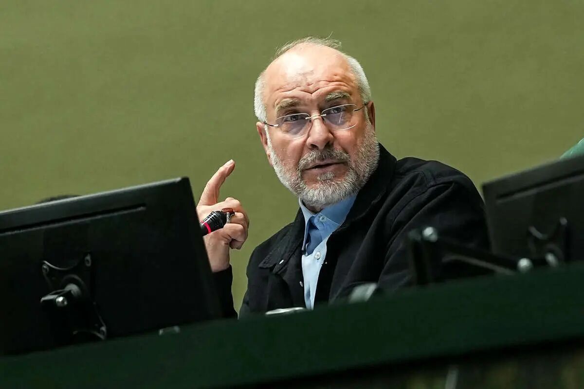 واکنش قالیباف به تهدید ترامپ: سه روز گذشت و هیچ چاهی منفجر نشد